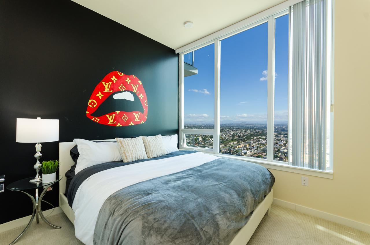 Popular Downtown Louis Vuitton 2600sqft Penthouse